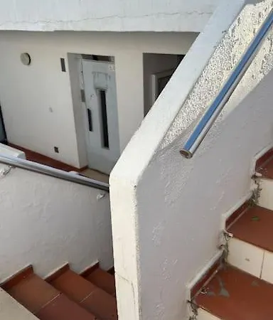 Apartamento - Sun, Pool And Marina View!